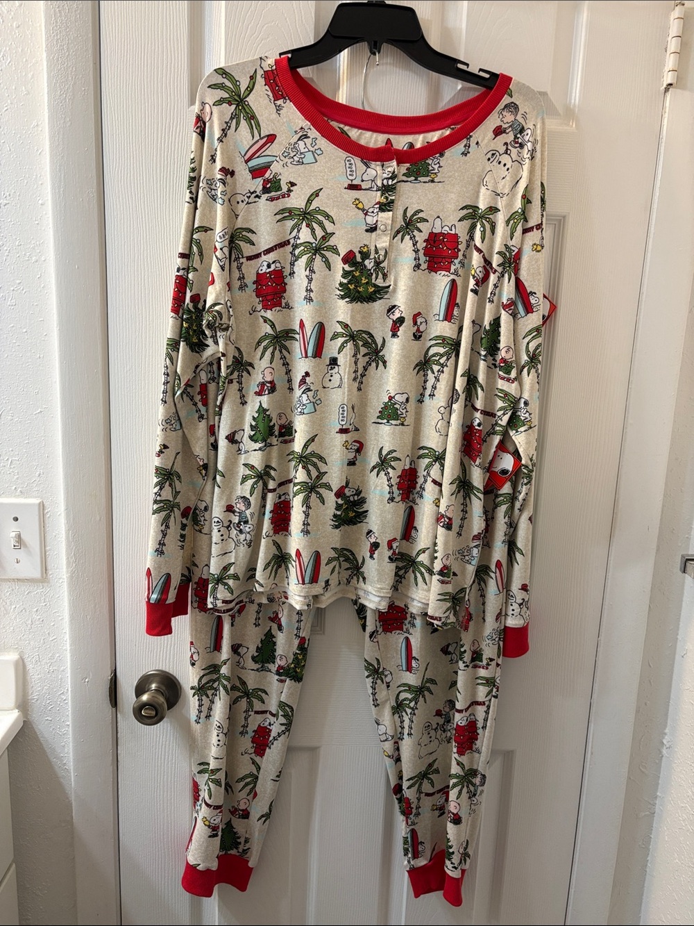 Peanuts Snoopy Christmas Coastal Palm Trees Pajama Set XL NWT